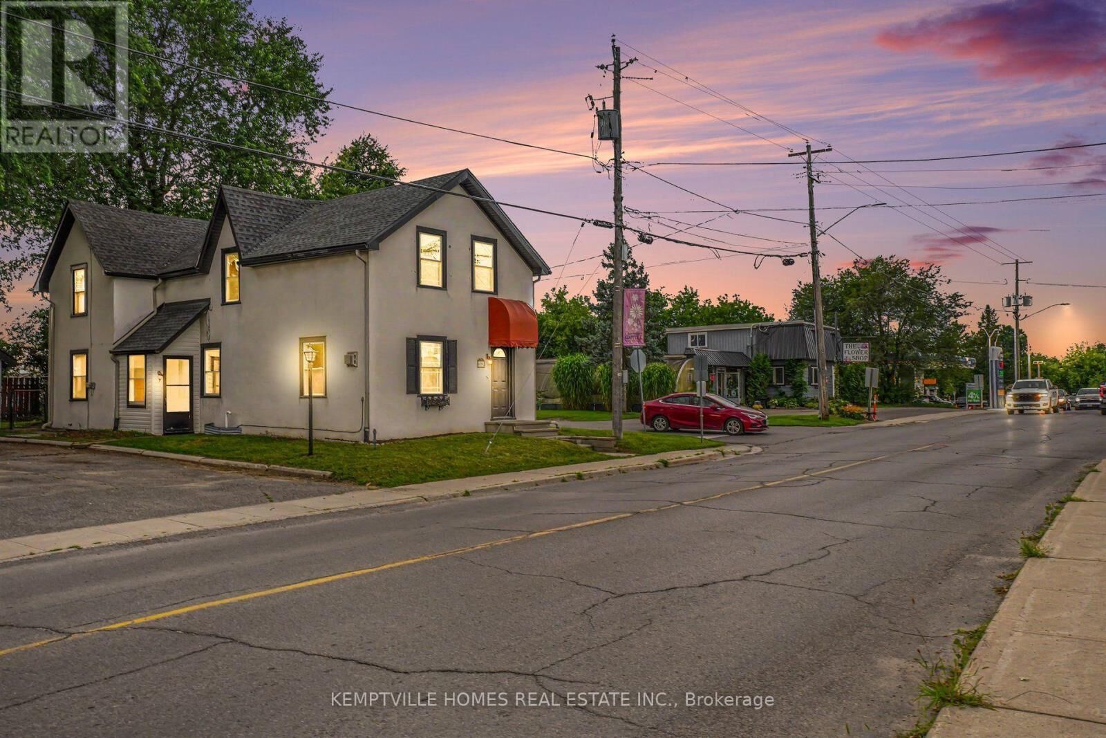 Property Photo: 616 Rideau Street ON K0G 1J0