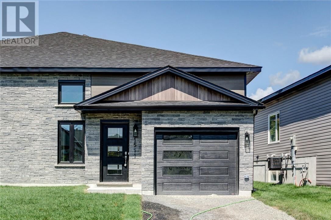 Property Photo: 1511 Montrose ON P3A 0E1
