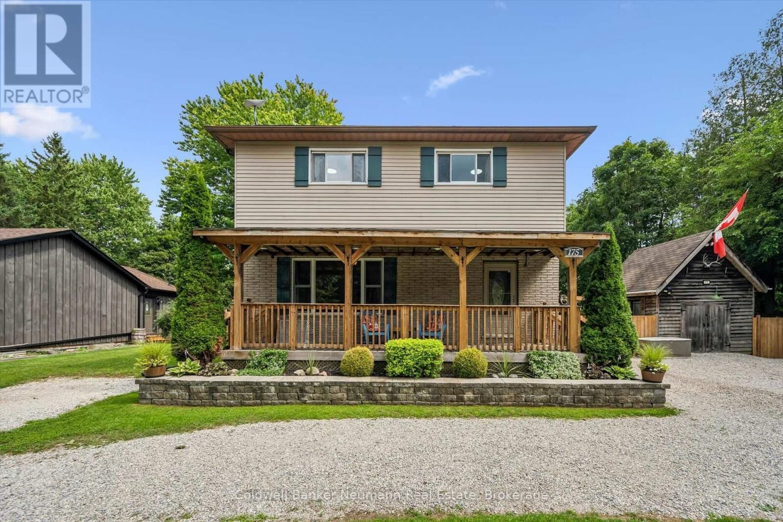 Property Photo:  175 Division Street  ON N0B 2K0 
