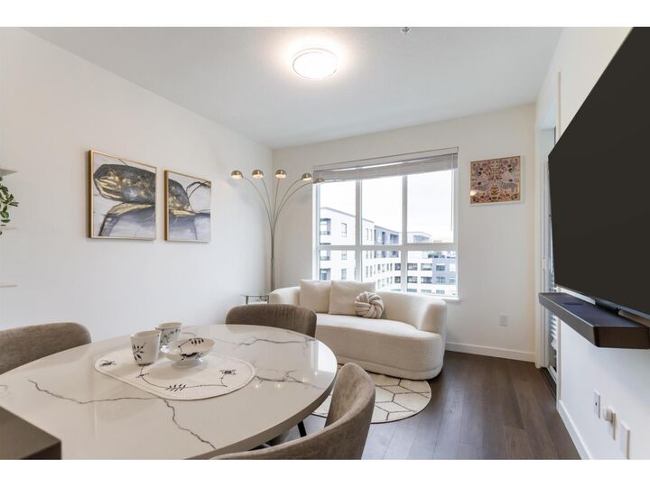 Property Photo:  15738 85 Avenue 504  BC V4N 6Y1 