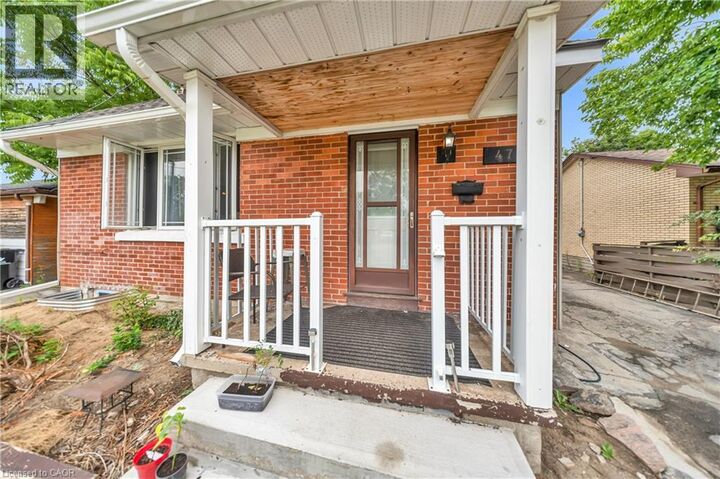 Property Photo: 478 Greenfield Avenue ON N2C 1G1