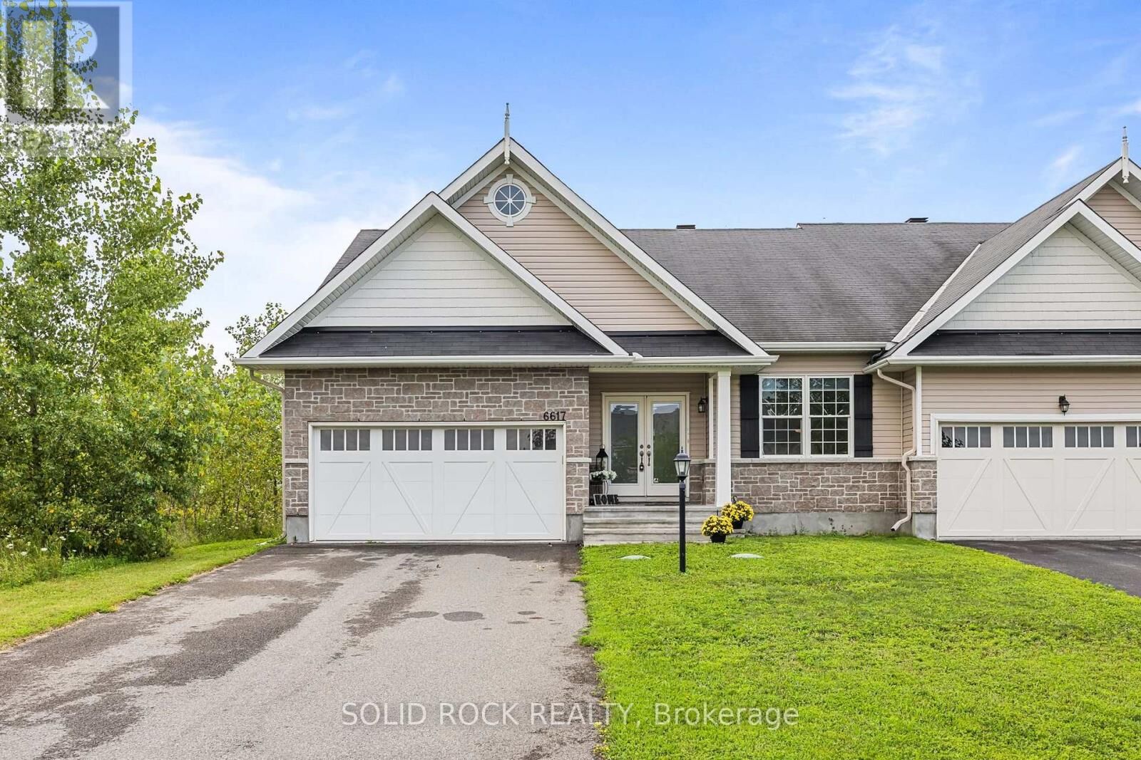 Property Photo: 6617 Calwood Avenue East ON K4P 1H1