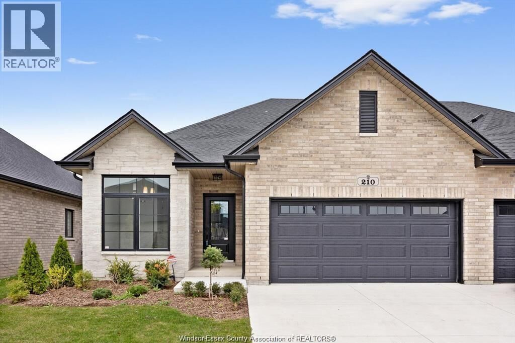 Property Photo:  210 McLellan Avenue  ON N9V 0H1 