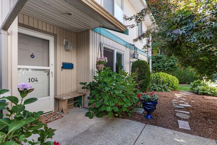 Property Photo: 9855 Quarry Road 104 BC V2P 3M3