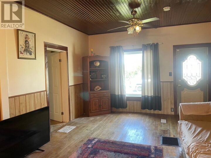 Property Photo: 166 Bell St ON P0T 2J0