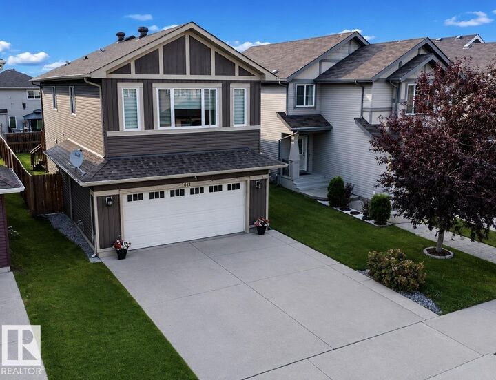 Property Photo:  1862 32A Street NW  AB T6T 0L6 