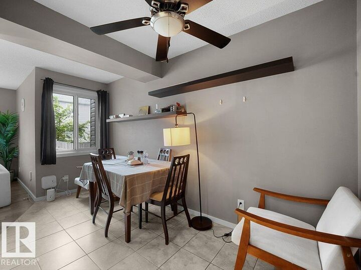 Property Photo:  34 Amberly Court NW  AB T5A 2H9 
