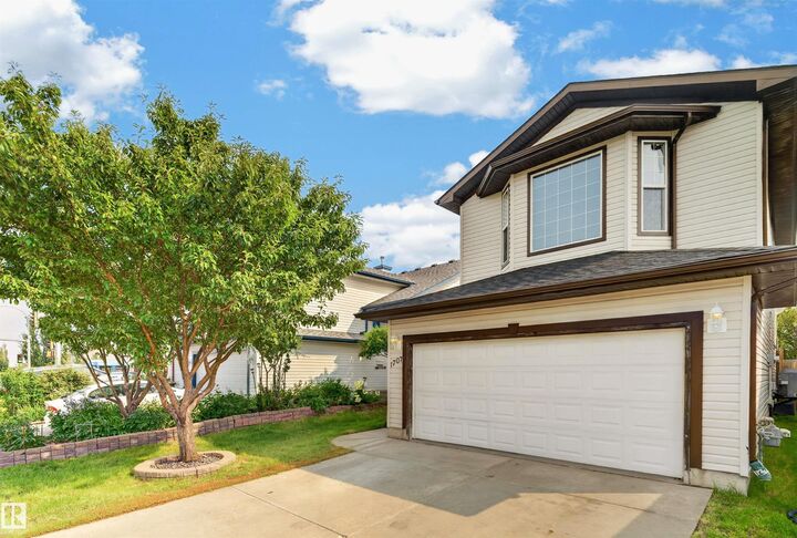 Property Photo: 1707 37A Avenue NW AB T6T 1X9