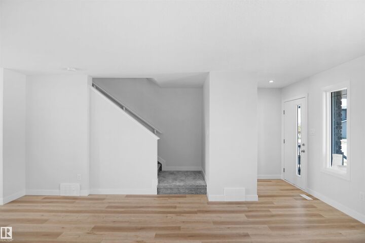 Property Photo:  106 Juniper Wynd  AB T8L 3S4 