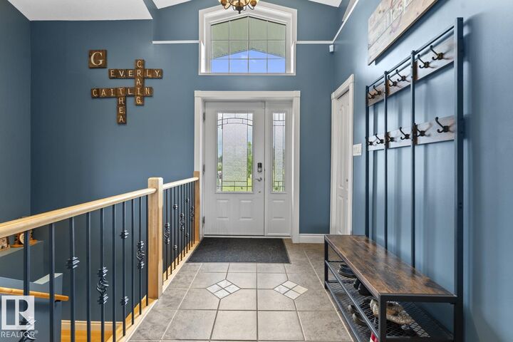 Property Photo:  63212 Rge Rd 423  AB T9M 1P1 