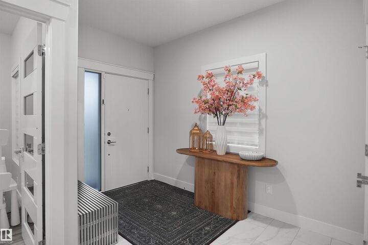 Property Photo:  17252 71 Street NW  AB T5Z 0M9 