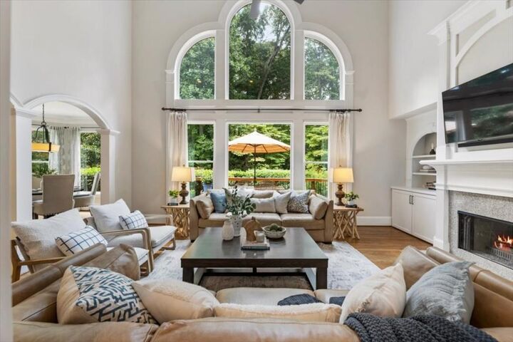 Property Photo: 555 Treyburn View GA 30004