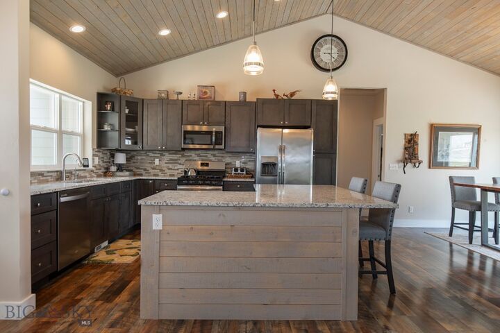 Property Photo:  14 Sharptail Place  MT 59752 
