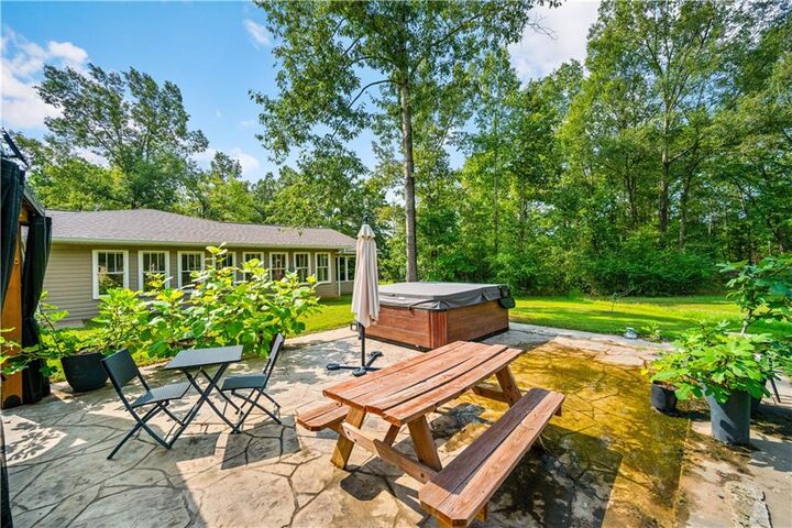 Property Photo:  294 Highway 504  LA 71457 