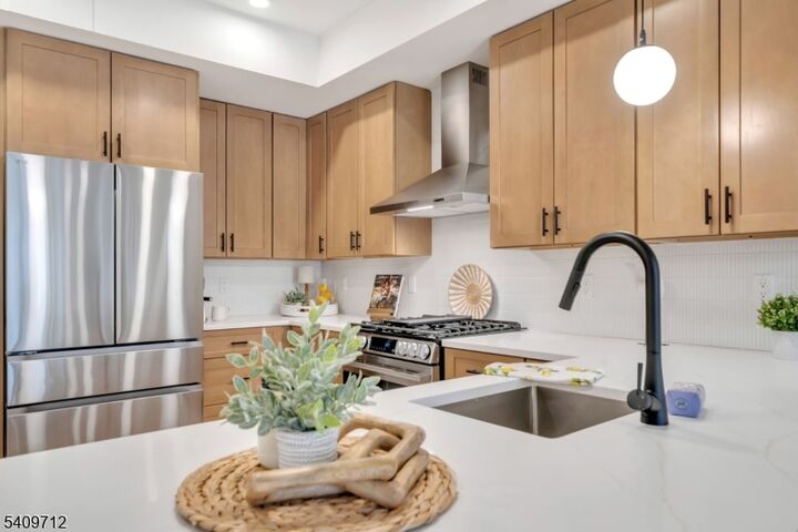Property Photo:  20 Encampment Ct104  NJ 07045 