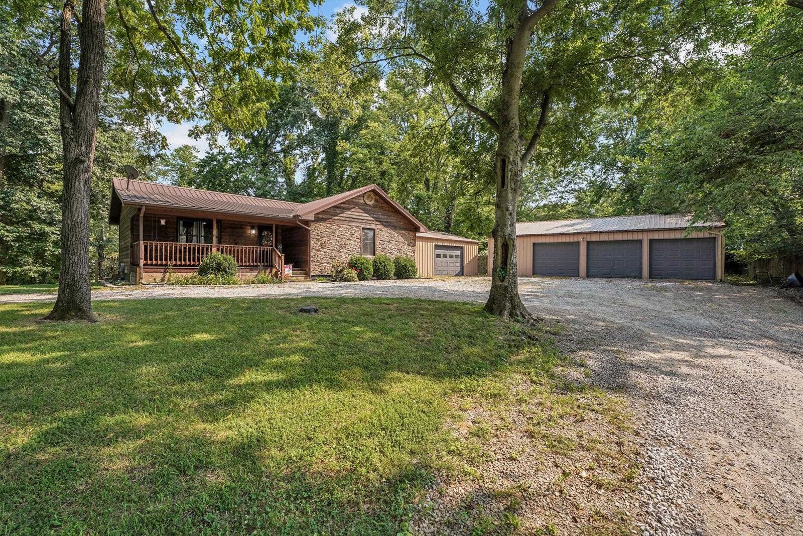 Property Photo: 4374 State Route 360 KY 42437