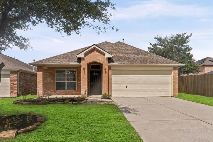 Property Photo: 24911 Sandusky Drive TX 77375