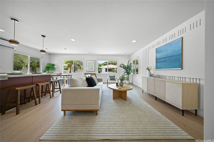 Property Photo:  1633 10th Avenue Apt B  HI 96816 