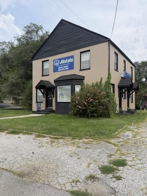 Property Photo:  800 E Main Street  KY 40601 