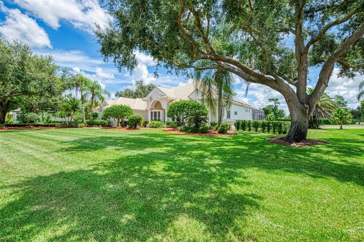 Property Photo: 7767 Alister Mackenzie Drive FL 34240
