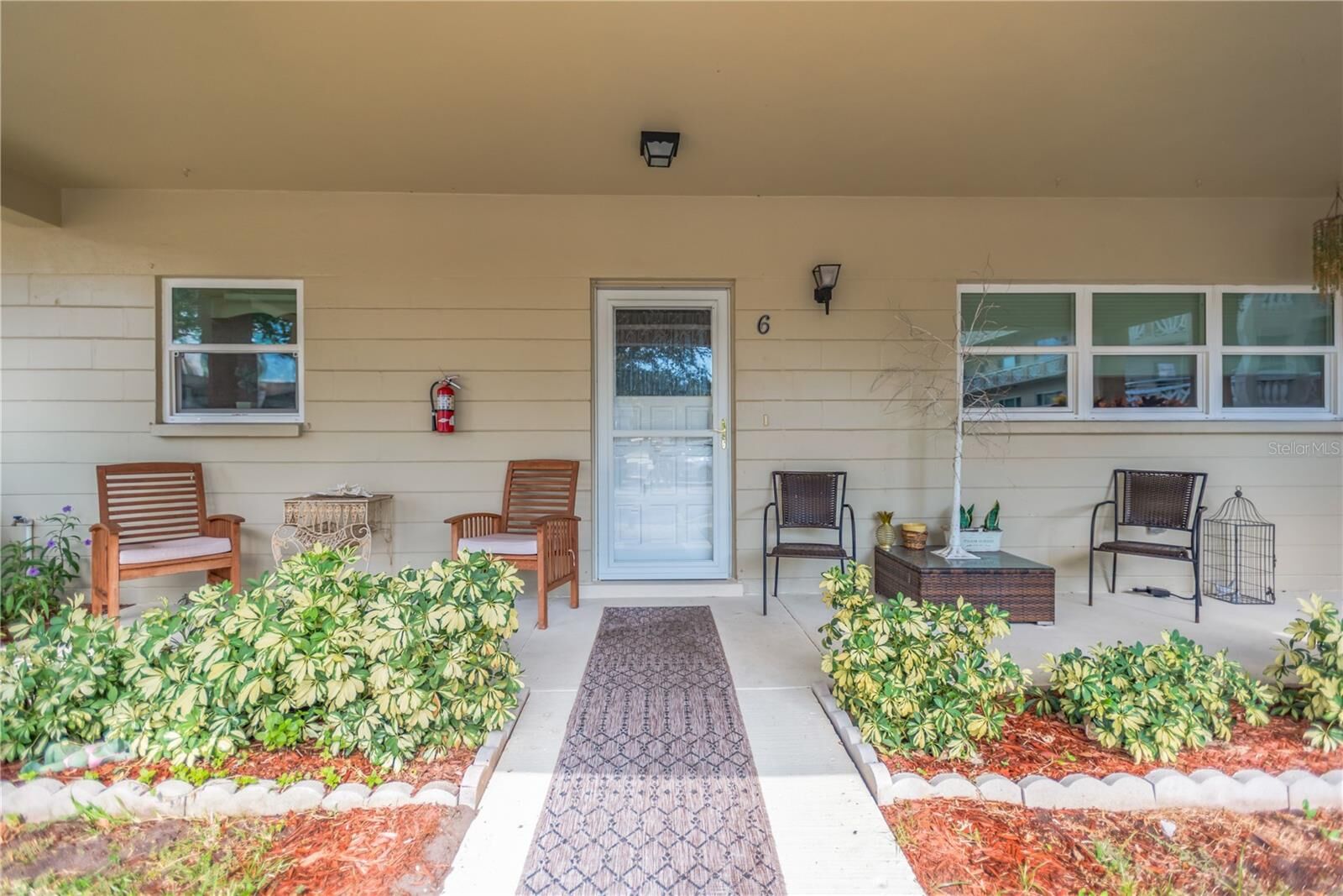 Property Photo: 2350 Haitian Drive 6 FL 33763