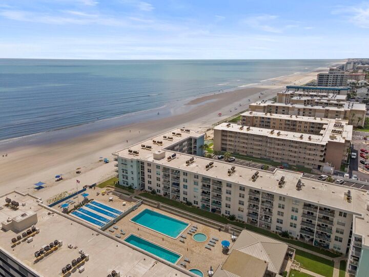 Property Photo: 4153 S Atlantic Avenue 5110 FL 32169