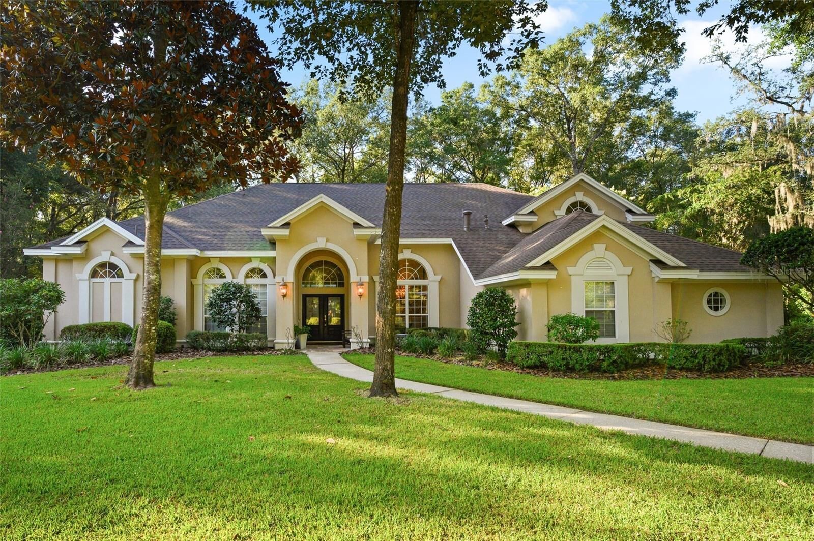 Property Photo:  4239 SW 104th Terrace  FL 32608 