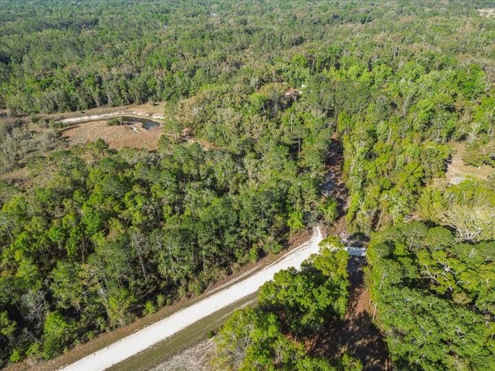 Property Photo:  957 NE 354th Avenue  FL 32680 