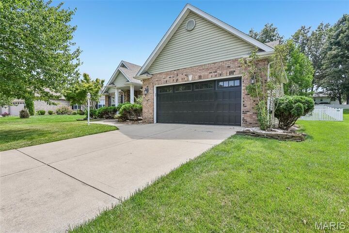 Property Photo:  315 Redwood Drive  IL 62025 