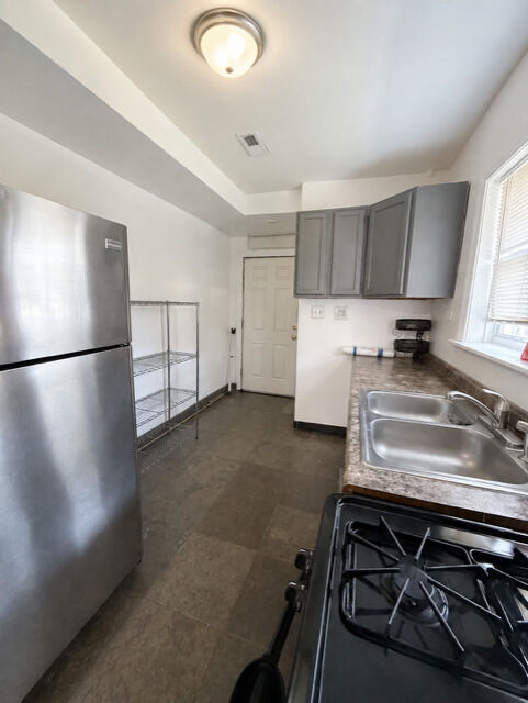 Property Photo: 834 N Christiana Avenue 1 IL 60651