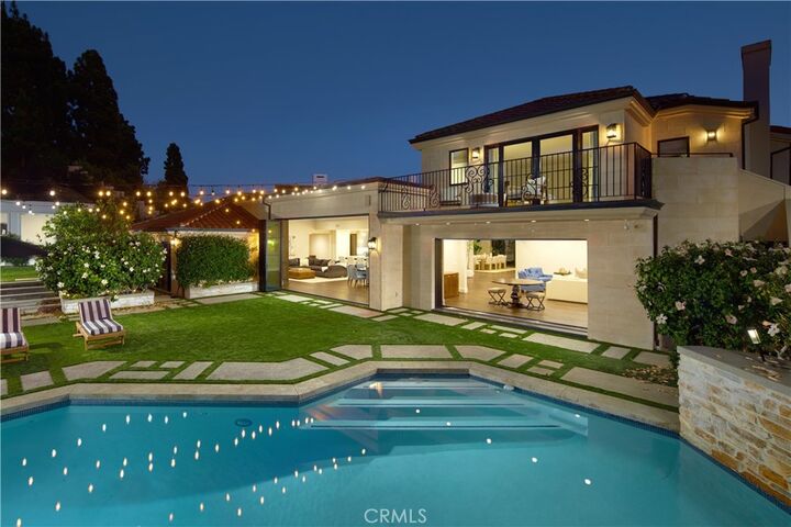 Property Photo:  4 Inverness Lane  CA 92660 