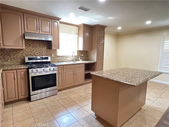 Property Photo:  9219 Danbridge  CA 90660 