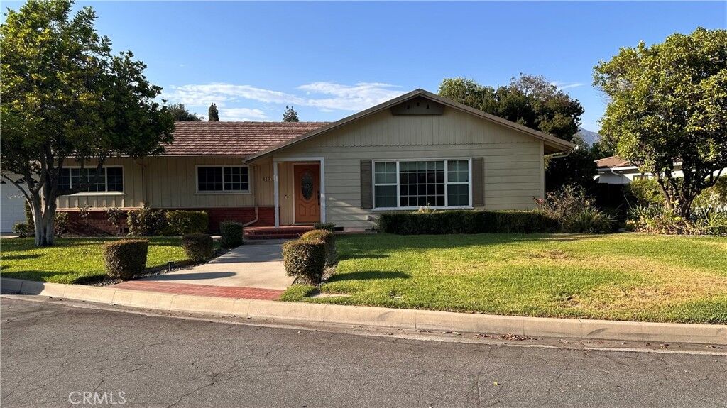 Property Photo:  419 Robbins Drive  CA 91006 