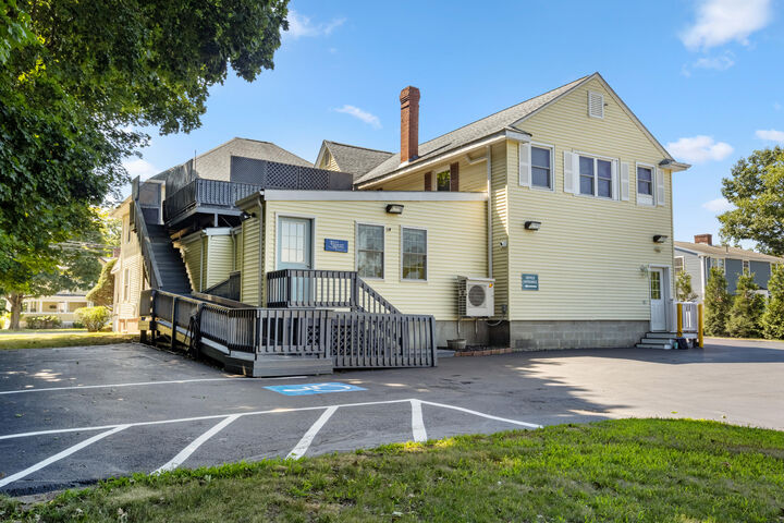 Property Photo:  164 Main Street  ME 04038 