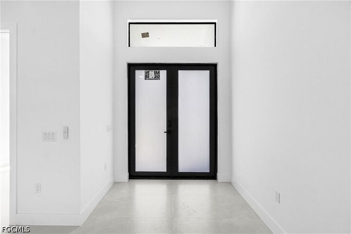Property Photo: 1117 NE 14th Terrace FL 33909