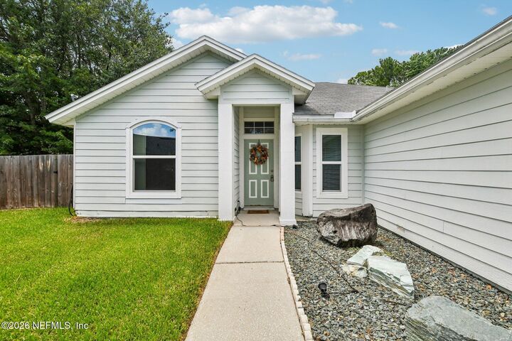 Property Photo: 1512 Irishwood Court FL 32068