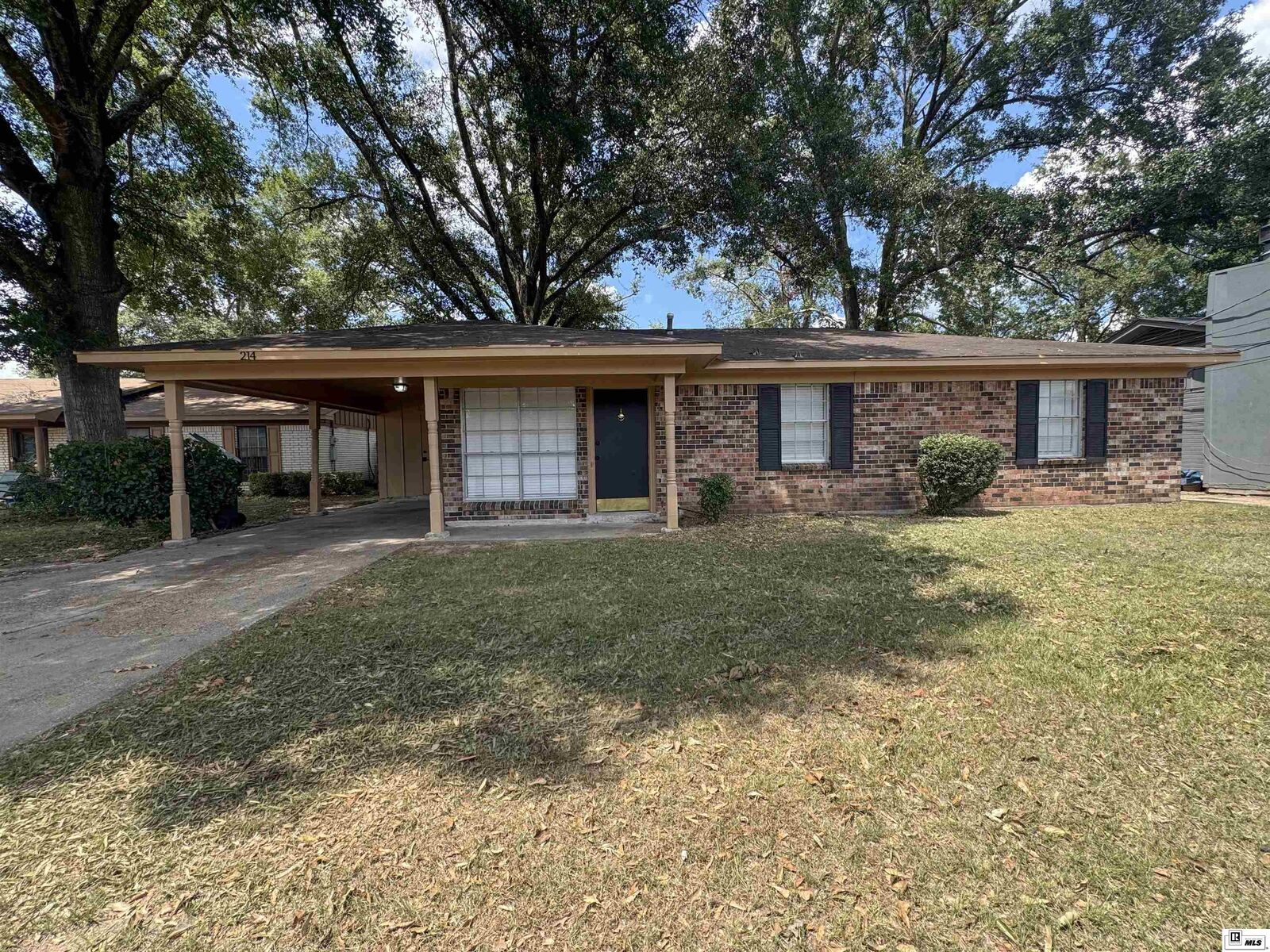 Property Photo: 214 Oregon Trail LA 71202