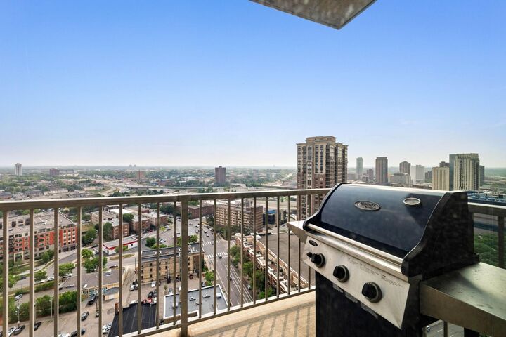 Property Photo:  929 Portland Avenue 2308  MN 55404 
