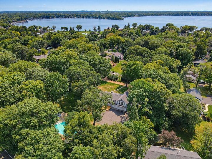 Property Photo: 2615 Shadywood Road MN 55331
