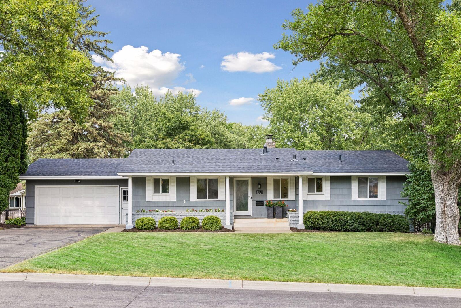 Property Photo: 1661 Virginia Avenue S MN 55426