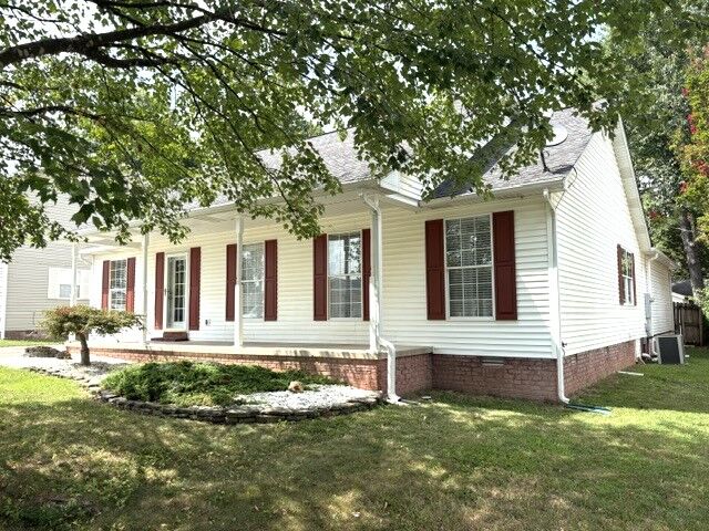 Property Photo: 3801 Shields Drive AR 72601