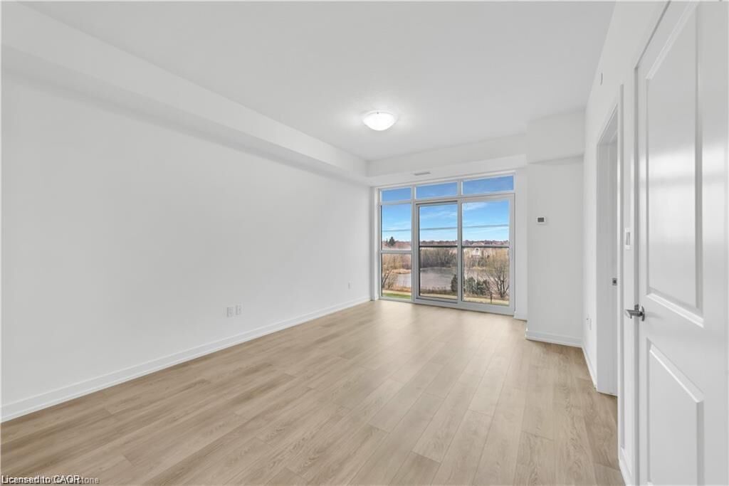 Property Photo: 470 Dundas Street E 404 ON L0R 2H4