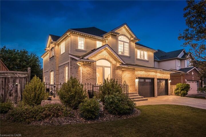 Property Photo: 608 Bluenose Crescent ON N2K 4C5