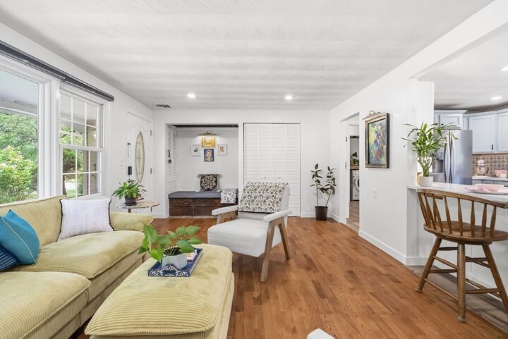 Property Photo: 38 Ruthellen Rd MA 01824