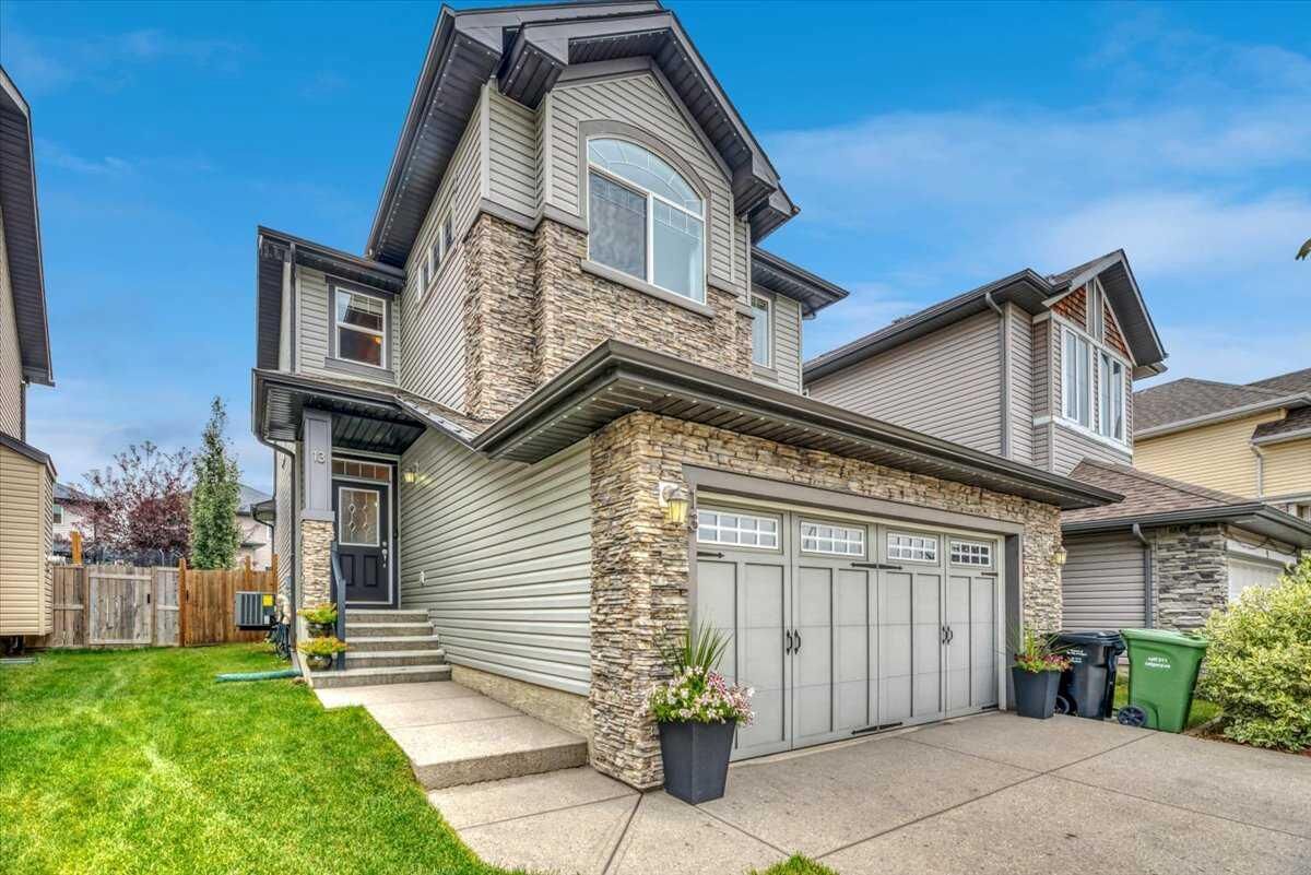 Property Photo:  13 Cranberry Avenue SE  AB T3M 0L9 