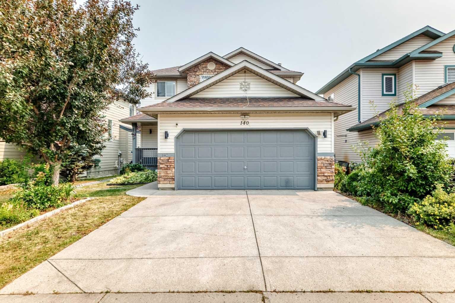 Property Photo: 140 Fairways Drive NW AB T4B 2R8
