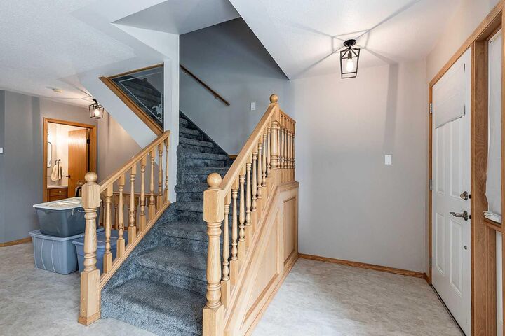 Property Photo:  165 South Ridge Drive SE 502  AB T1B 4H6 