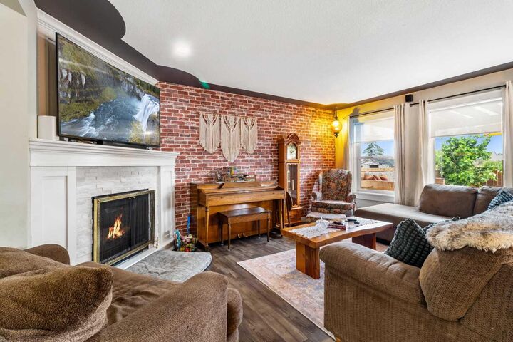 Property Photo: 56 Jones Crescent AB T4P 4A8