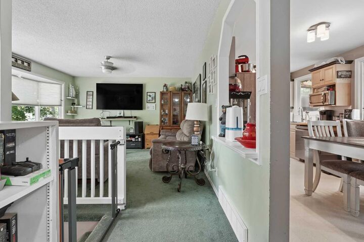 Property Photo: 23 Nebraska Road W AB T1K 3Z6