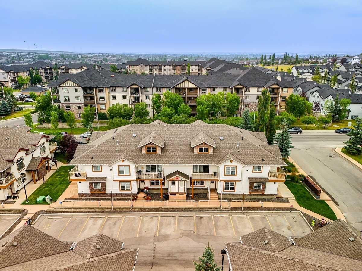 Property Photo:  20 Panatella Landing NW #104  AB T3K 0K8 